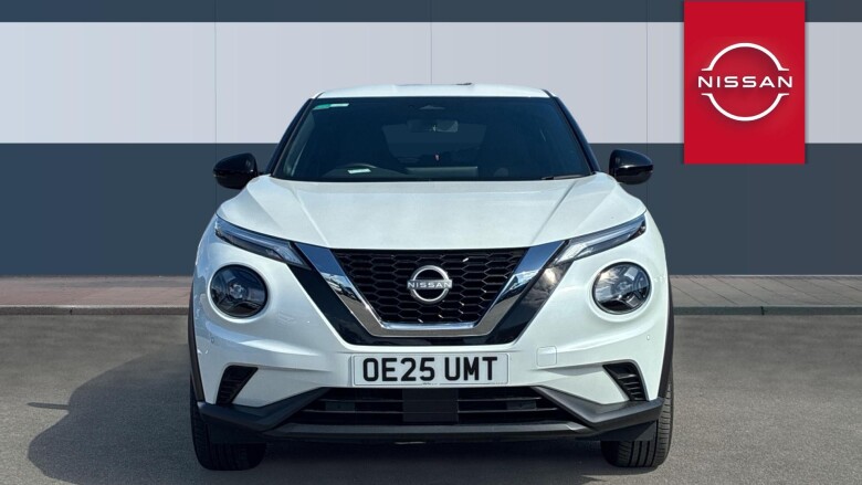 Nissan Juke 1.0 DiG-T N-Connecta 5dr Petrol Hatchback